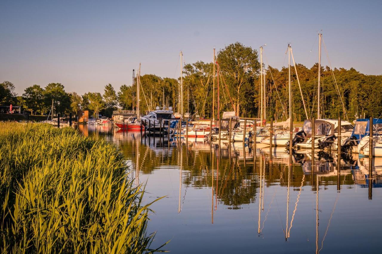 Marina Martinshafen - Beach life Sassnitz Exterior foto